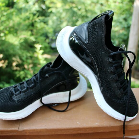 Seth Curry athletic shoes - Picture 3 of 6